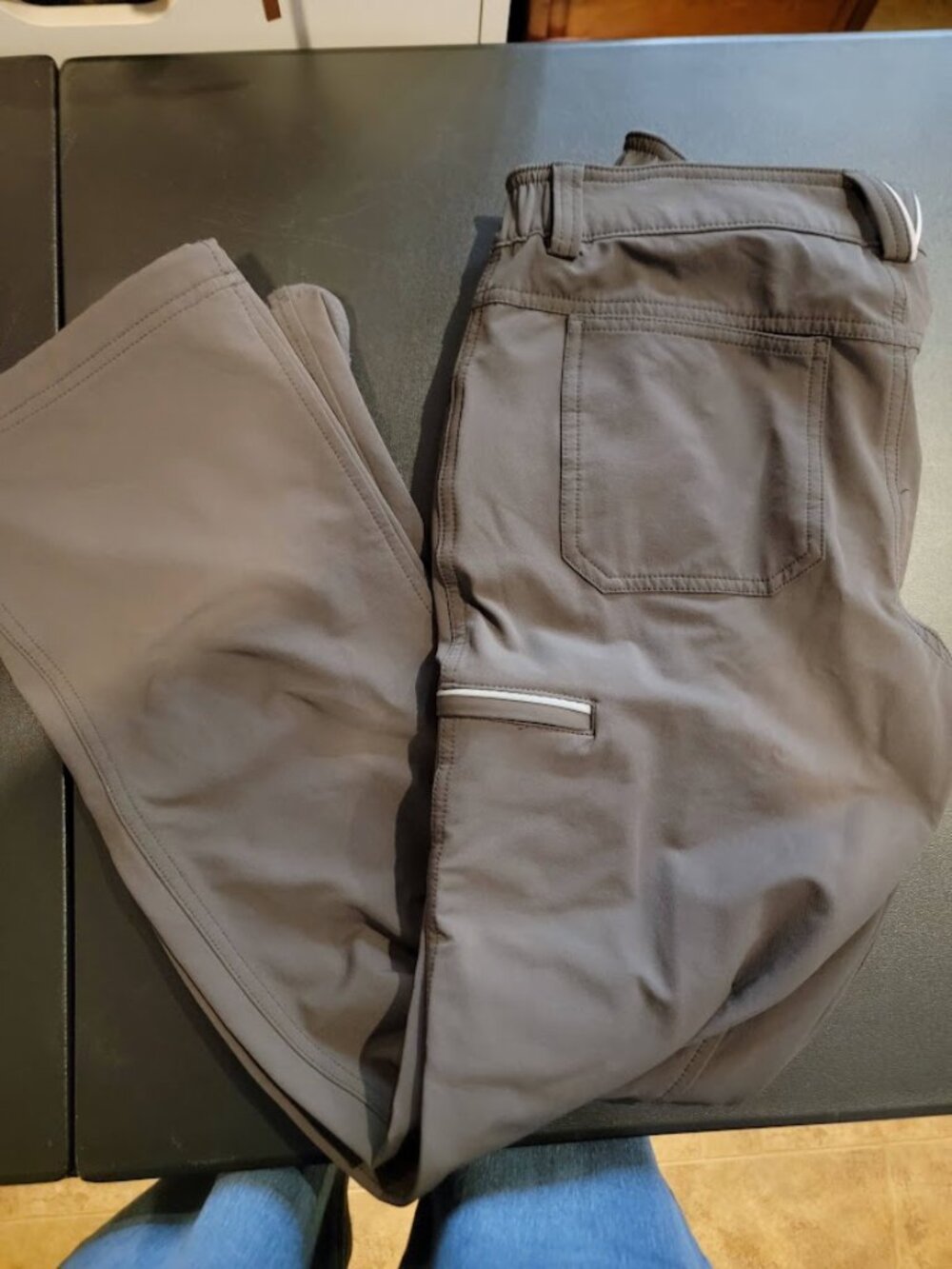 Duluth Trading Co Women's Gray Stretch Utility Cargo Pants Size 4 x 31 Outdoor